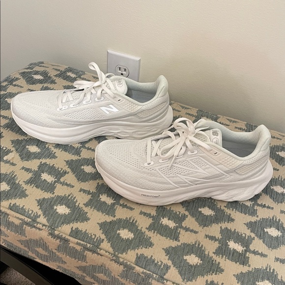 New Balance Women's Fresh Foam X 1080v13 Running Shoes - Picture 8 of 9